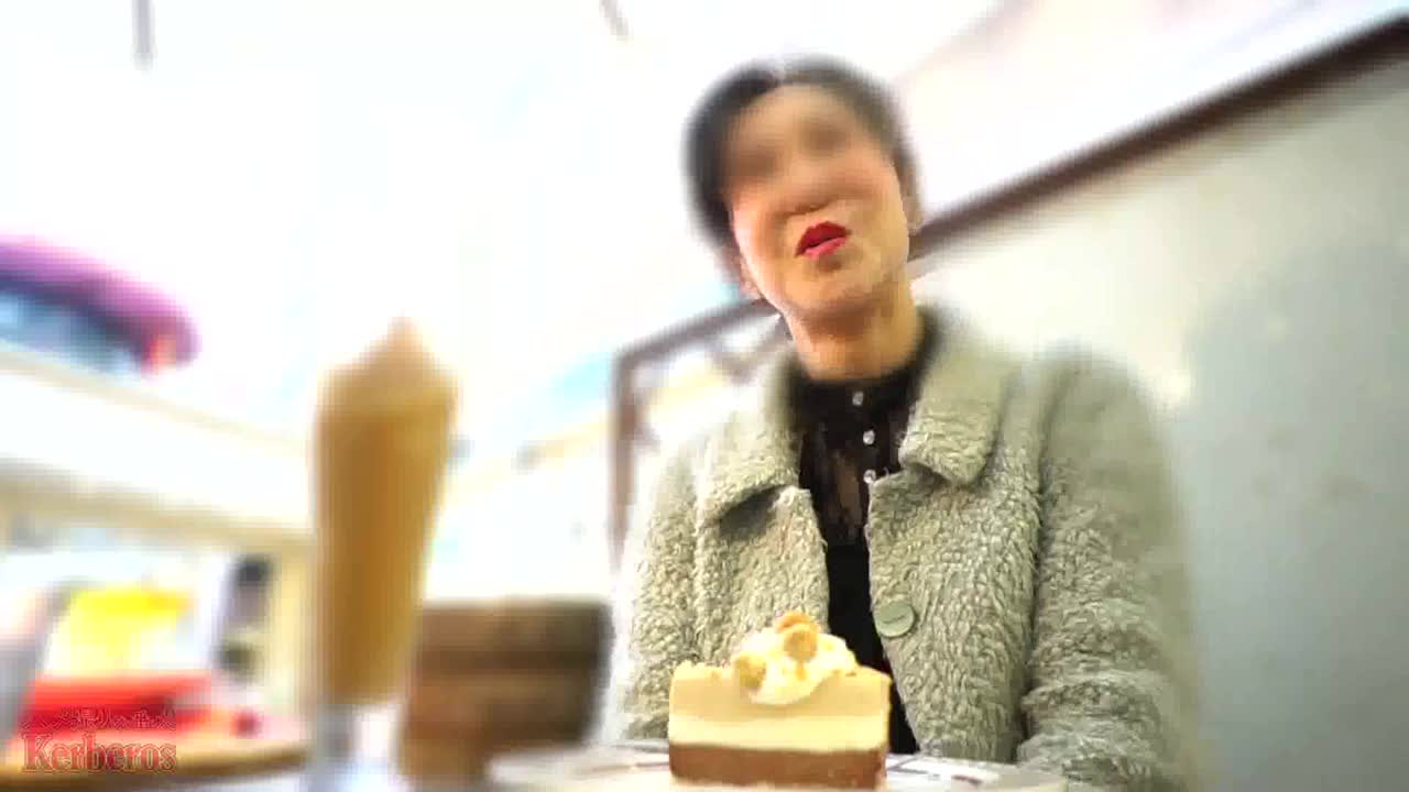 【無・人妻】50代美熟女の不倫！脱ぐとめちゃくちゃエロイ垂れたHカップにビラビラ蝶々マンコ - FC2 Video (Für Erwachsene)